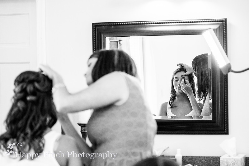Romantic Summer Wedding by Happy Finch Photography of Harrisburg, Pennsylvania