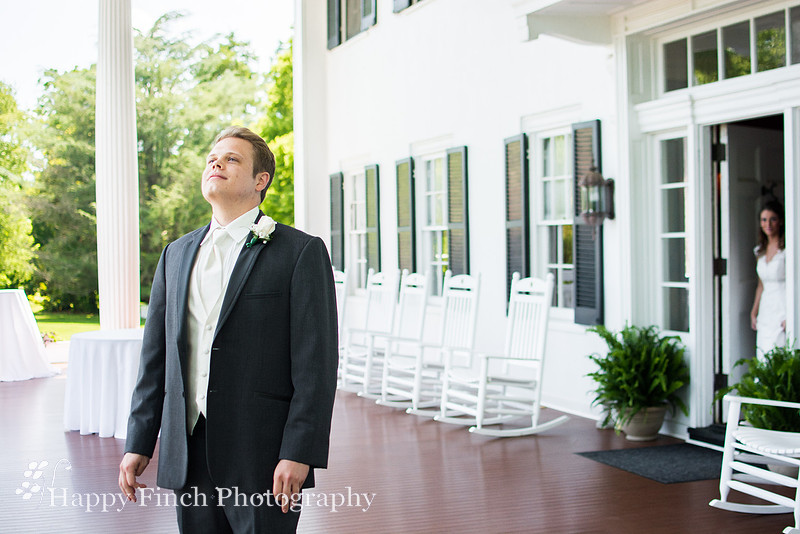 Romantic Summer Wedding by Happy Finch Photography of Harrisburg, Pennsylvania