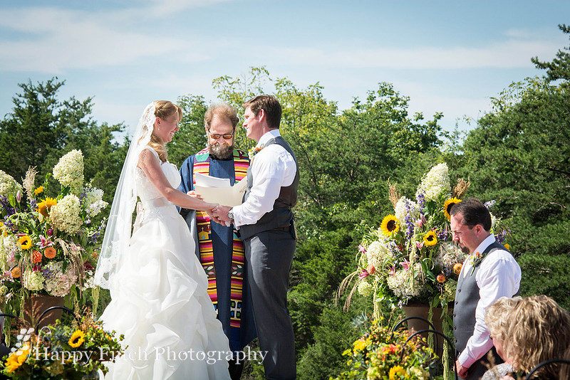 Berryville, "Happy Finch Photography", "Melinda Genda", "Northern Virginia", marriage, engagement, couple, event, love, "Rosemont Manor", Virginia, bluegrass, bride, ceremony, country, family, farm, g