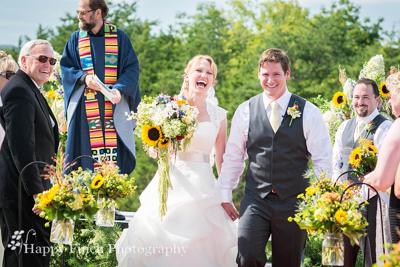 Berryville, "Happy Finch Photography", "Melinda Genda", "Northern Virginia", marriage, engagement, couple, event, love, "Rosemont Manor", Virginia, bluegrass, bride, ceremony, country, family, farm, g