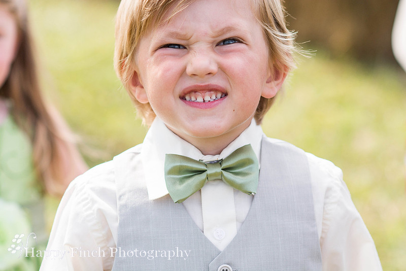 Berryville, "Happy Finch Photography", "Melinda Genda", "Northern Virginia", marriage, engagement, couple, event, love, "Rosemont Manor", Virginia, bluegrass, bride, ceremony, country, family, farm, g