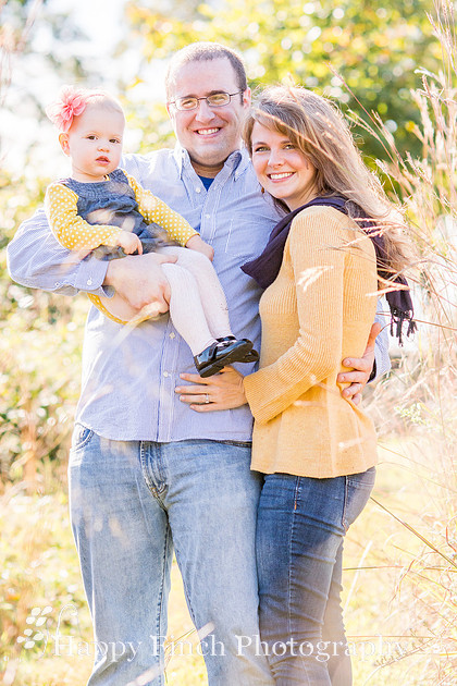 "Happy Finch Photography" family portrait