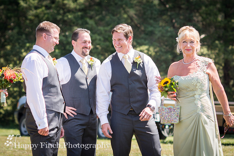 Berryville, "Happy Finch Photography", "Melinda Genda", "Northern Virginia", marriage, engagement, couple, event, love, "Rosemont Manor", Virginia, bluegrass, bride, ceremony, country, family, farm, g