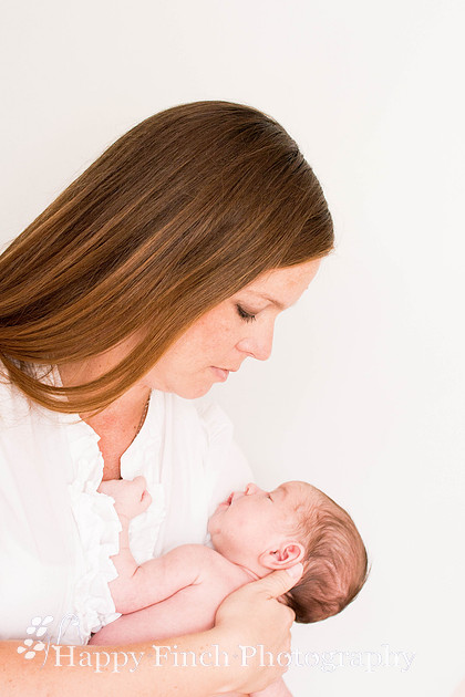 "Happy Finch Photography" newborn photo session