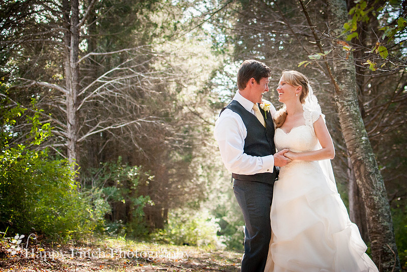 Berryville, "Happy Finch Photography", "Melinda Genda", "Northern Virginia", marriage, engagement, couple, event, love, "Rosemont Manor", Virginia, bluegrass, bride, ceremony, country, family, farm, g