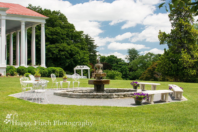 Romantic Summer Wedding by Happy Finch Photography of Harrisburg, Pennsylvania