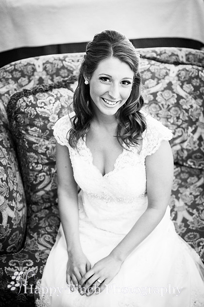 Romantic Summer Wedding by Happy Finch Photography of Harrisburg, Pennsylvania