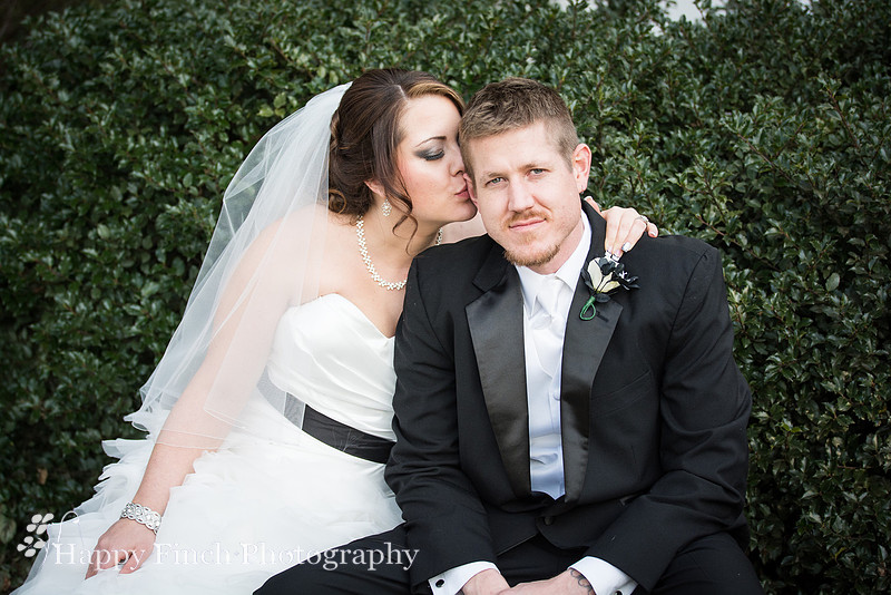 "Happy Finch Photography", "Harrisburg wedding photographer", Harrisburg, Pennsylvania, "Rosemont Manor", Virginia, wedding, ceremony, bride, groom, "bridal portraits"