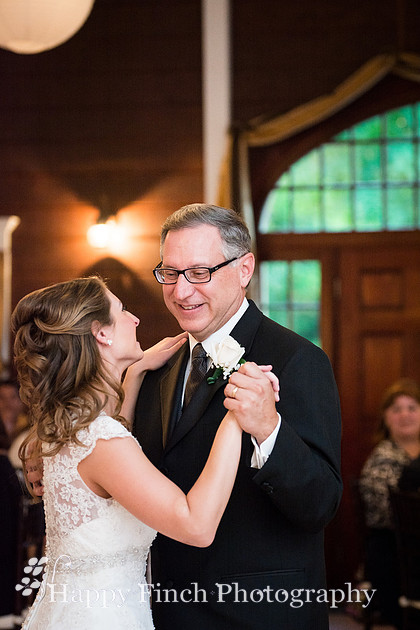 Romantic Summer Wedding by Happy Finch Photography of Harrisburg, Pennsylvania