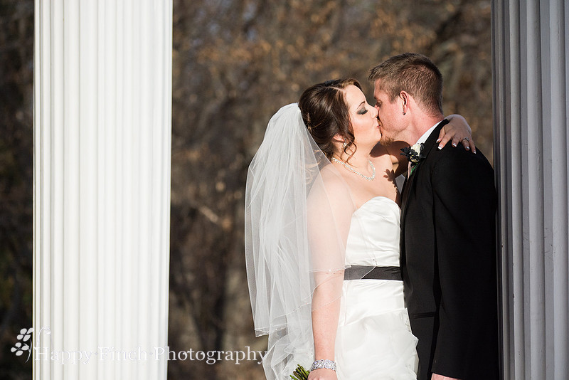 "Happy Finch Photography", "Harrisburg wedding photographer", Harrisburg, Pennsylvania, "Rosemont Manor", Virginia, wedding, ceremony, bride, groom, "bridal portraits"