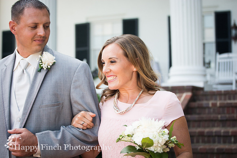 Romantic Summer Wedding by Happy Finch Photography of Harrisburg, Pennsylvania