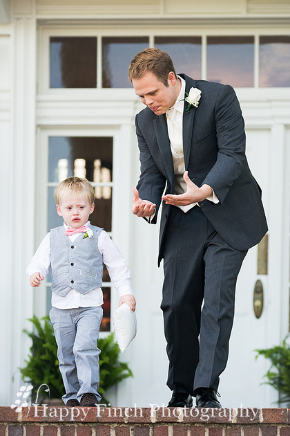 Romantic Summer Wedding by Happy Finch Photography of Harrisburg, Pennsylvania