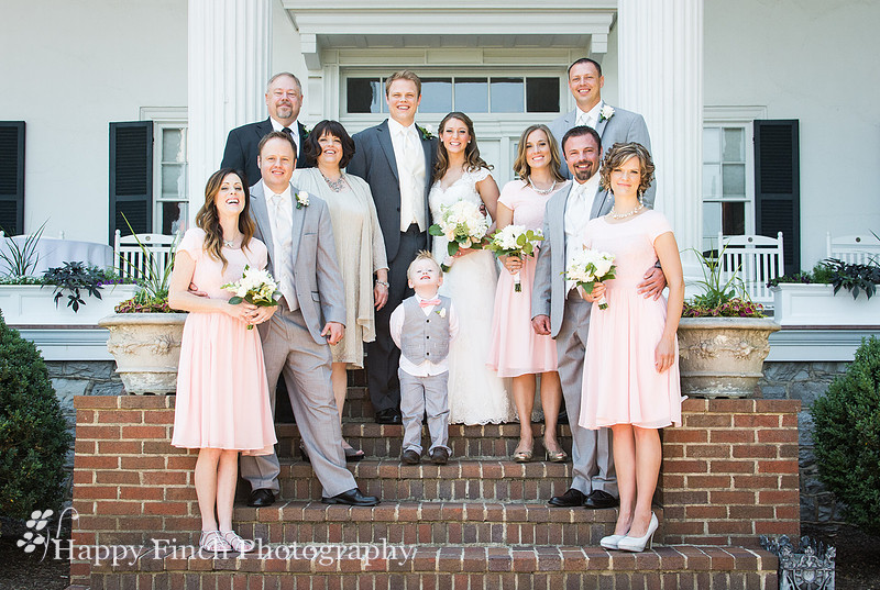 Romantic Summer Wedding by Happy Finch Photography of Harrisburg, Pennsylvania