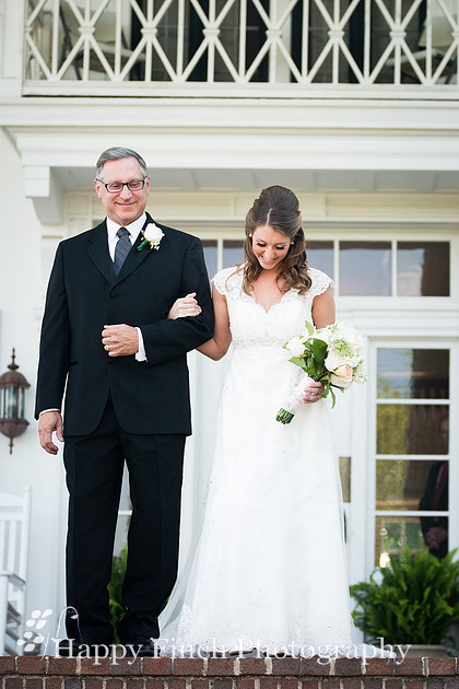 Romantic Summer Wedding by Happy Finch Photography of Harrisburg, Pennsylvania