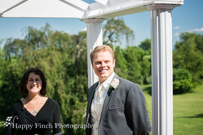 Romantic Summer Wedding by Happy Finch Photography of Harrisburg, Pennsylvania