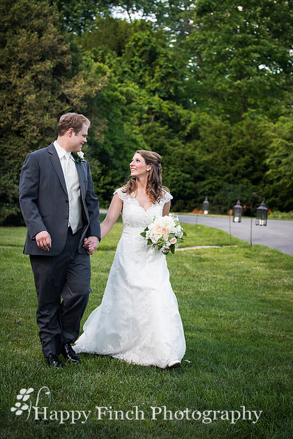 Romantic Summer Wedding by Happy Finch Photography of Harrisburg, Pennsylvania