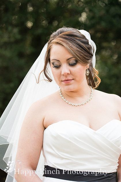 "Happy Finch Photography", "Harrisburg wedding photographer", Harrisburg, Pennsylvania, "Rosemont Manor", Virginia, wedding, ceremony, bride, groom, "bridal portraits"