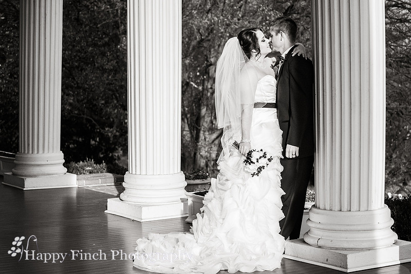 "Happy Finch Photography", "Harrisburg wedding photographer", Harrisburg, Pennsylvania, "Rosemont Manor", Virginia, wedding, ceremony, bride, groom, "bridal portraits"