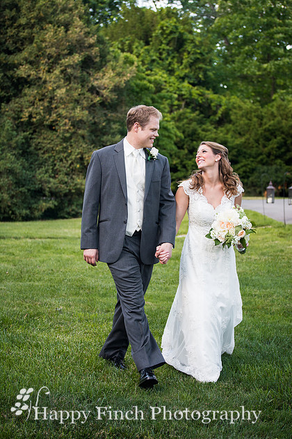 Romantic Summer Wedding by Happy Finch Photography of Harrisburg, Pennsylvania