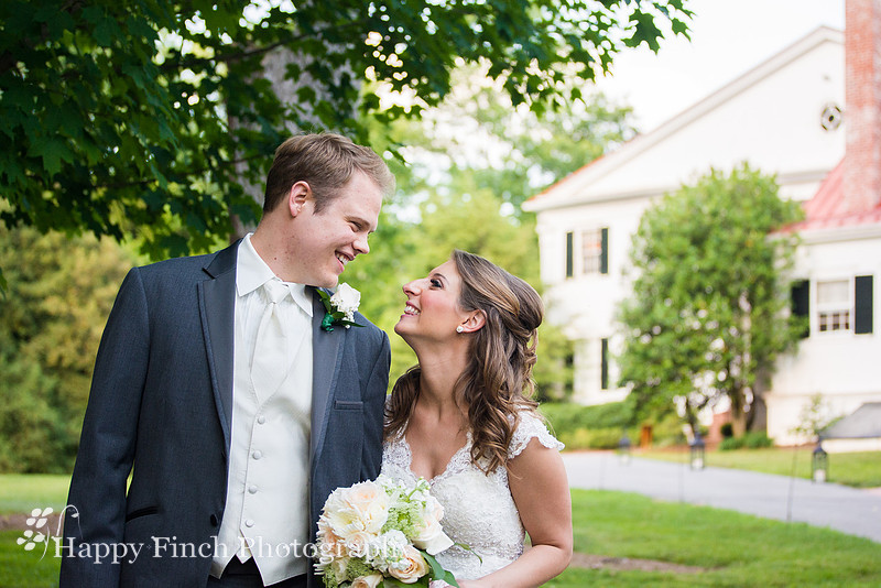 Romantic Summer Wedding by Happy Finch Photography of Harrisburg, Pennsylvania