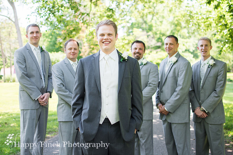 Romantic Summer Wedding by Happy Finch Photography of Harrisburg, Pennsylvania